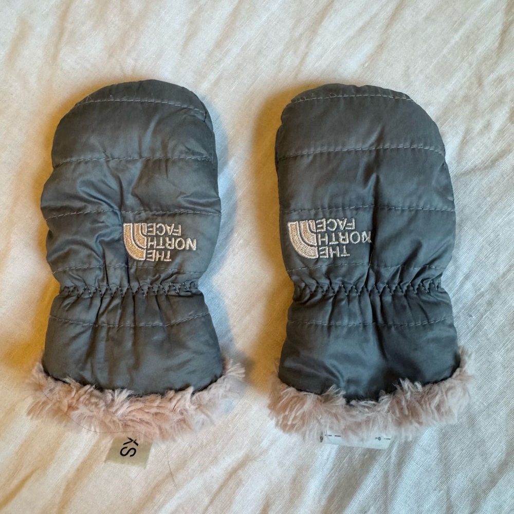 The North Face Kids Charcoal Mittens